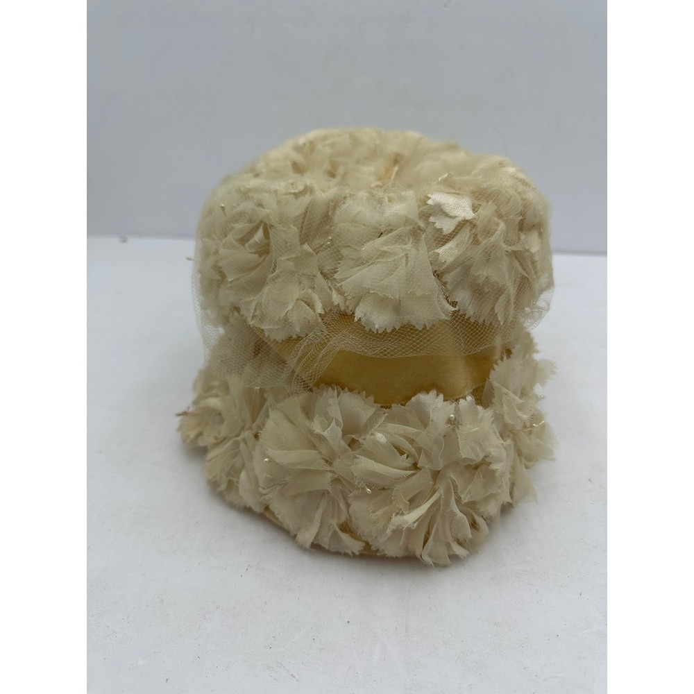Vintage Union Made Cream Floral Petal Pillbox Hat Pearl Accents Velvet Bow 60s
